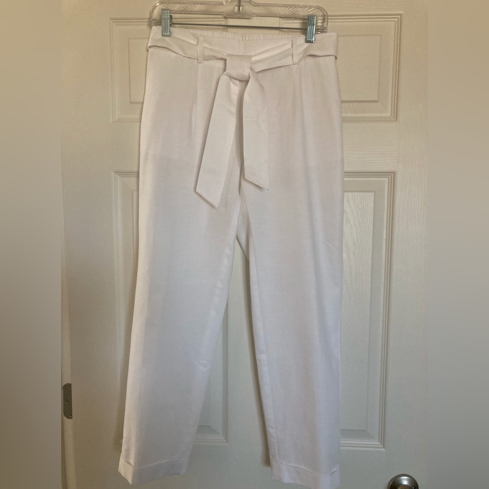 Ann Taylor outlet, white cotton straight leg pants. Size 4